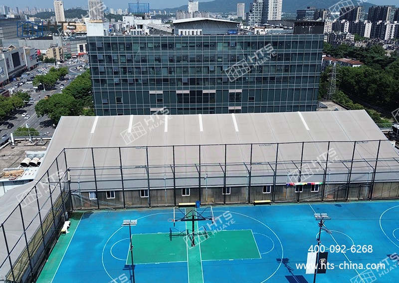 樓頂篷房搭建全攻略：四大核心注意事項，助你避開施工雷區(qū)